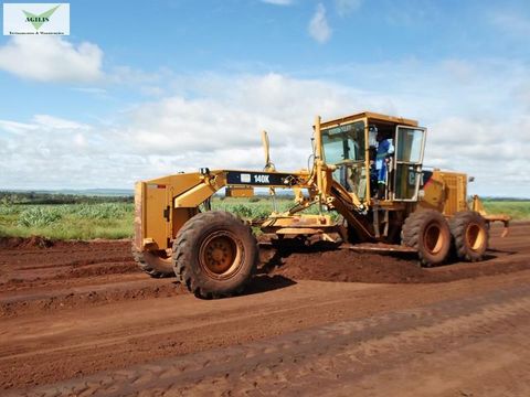 Treinamento de Operação e Manutenção de Motoniveladora Caterpillar 140k
