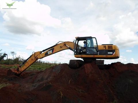 Treinamento de Operação e Manutenção de Escavadeira Hidráulica Cat 320 CL